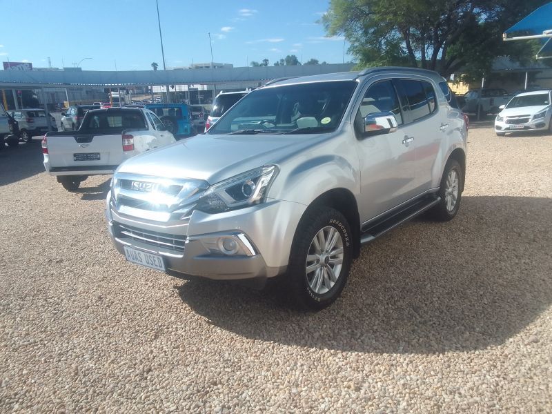 2019 Isuzu MU-X 3.0 4x4 Auto photo