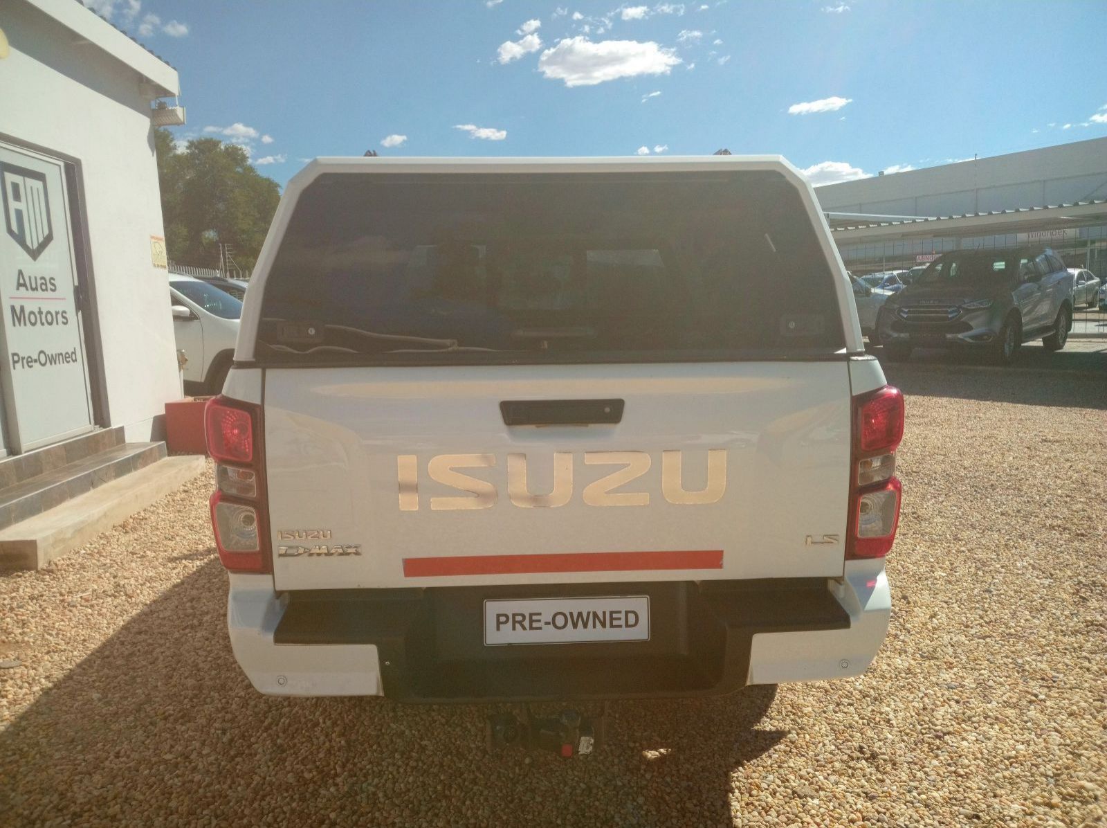 2023 Isuzu D-MAX 1.9 LS 4x4 D/CAB AUTO pictures