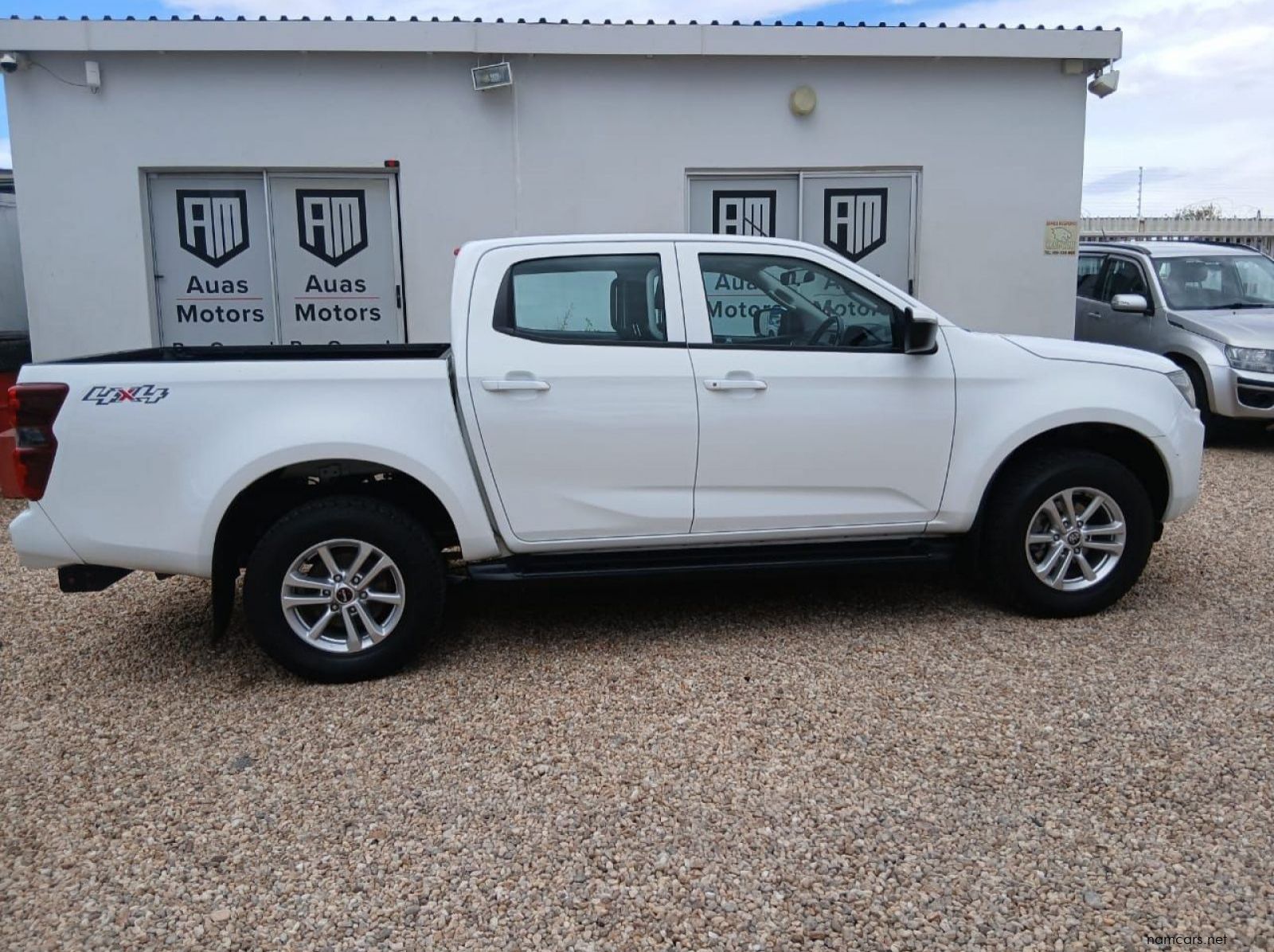 2022 Isuzu D-MAX 1.9 LS D/CAB 4x4 AUTO pictures