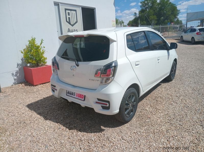 2022 Toyota Agya 1.0 Manual pictures
