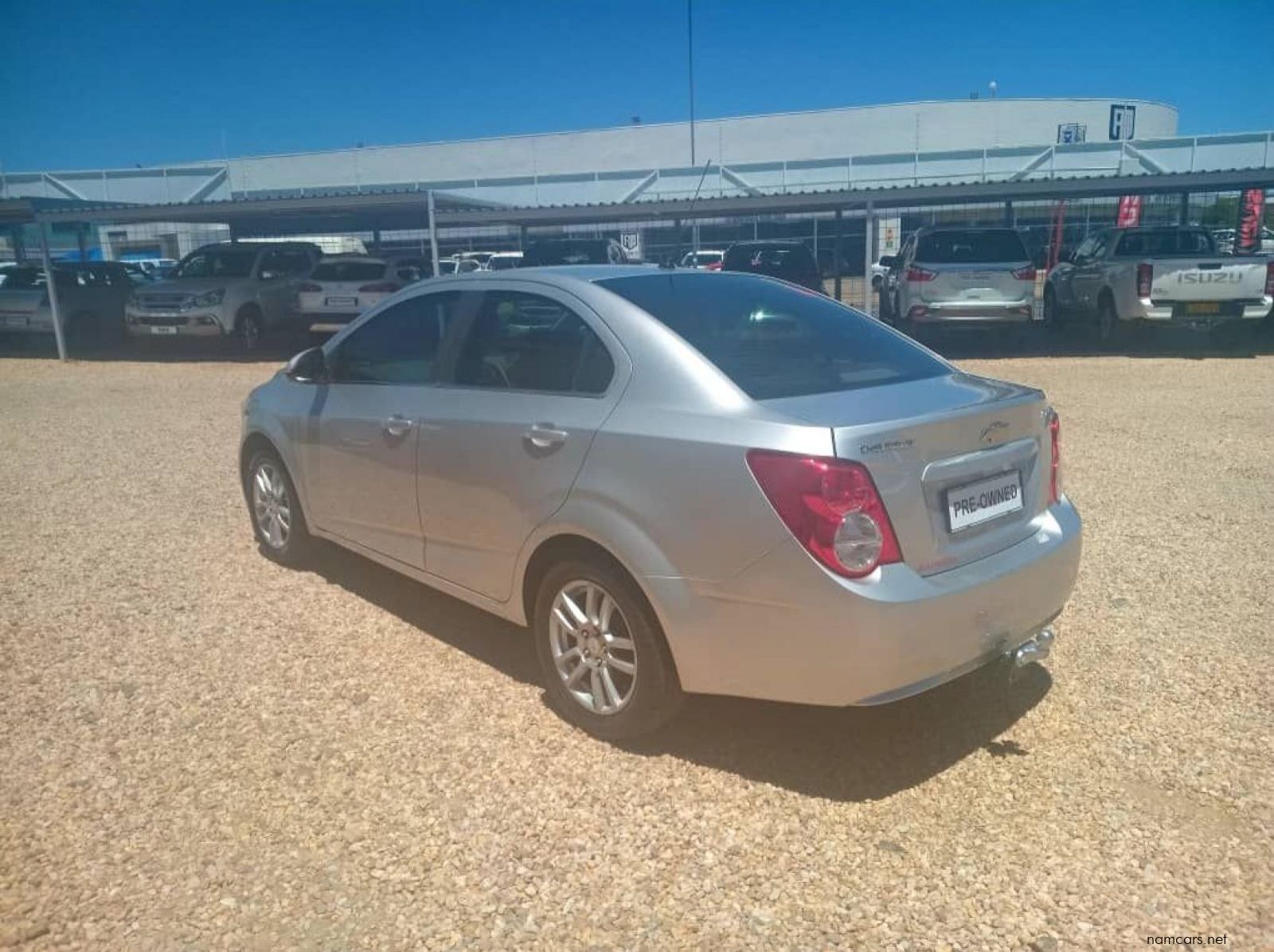 2016 Chevrolet Sonic 1.6 LS Sedan pictures