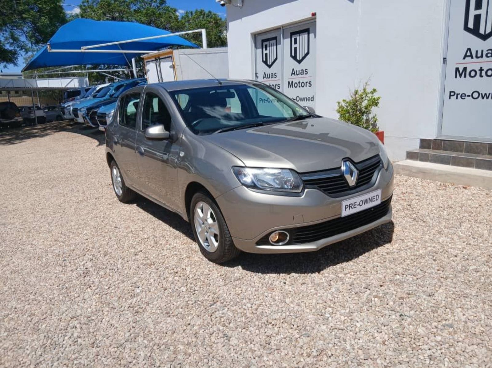 Used Renault Sandero 900T Dynamic  for sale in Windhoek, Namibia