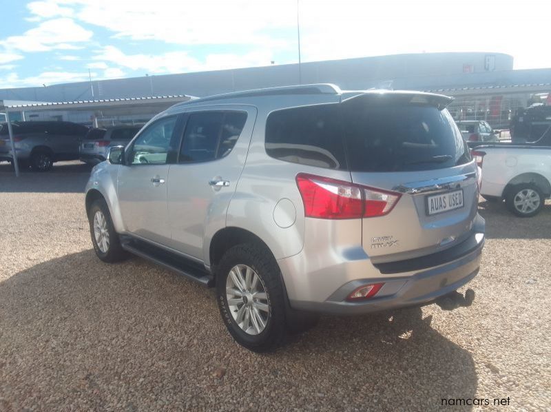 2019 Isuzu MU-X 3.0 4x4 Auto pictures