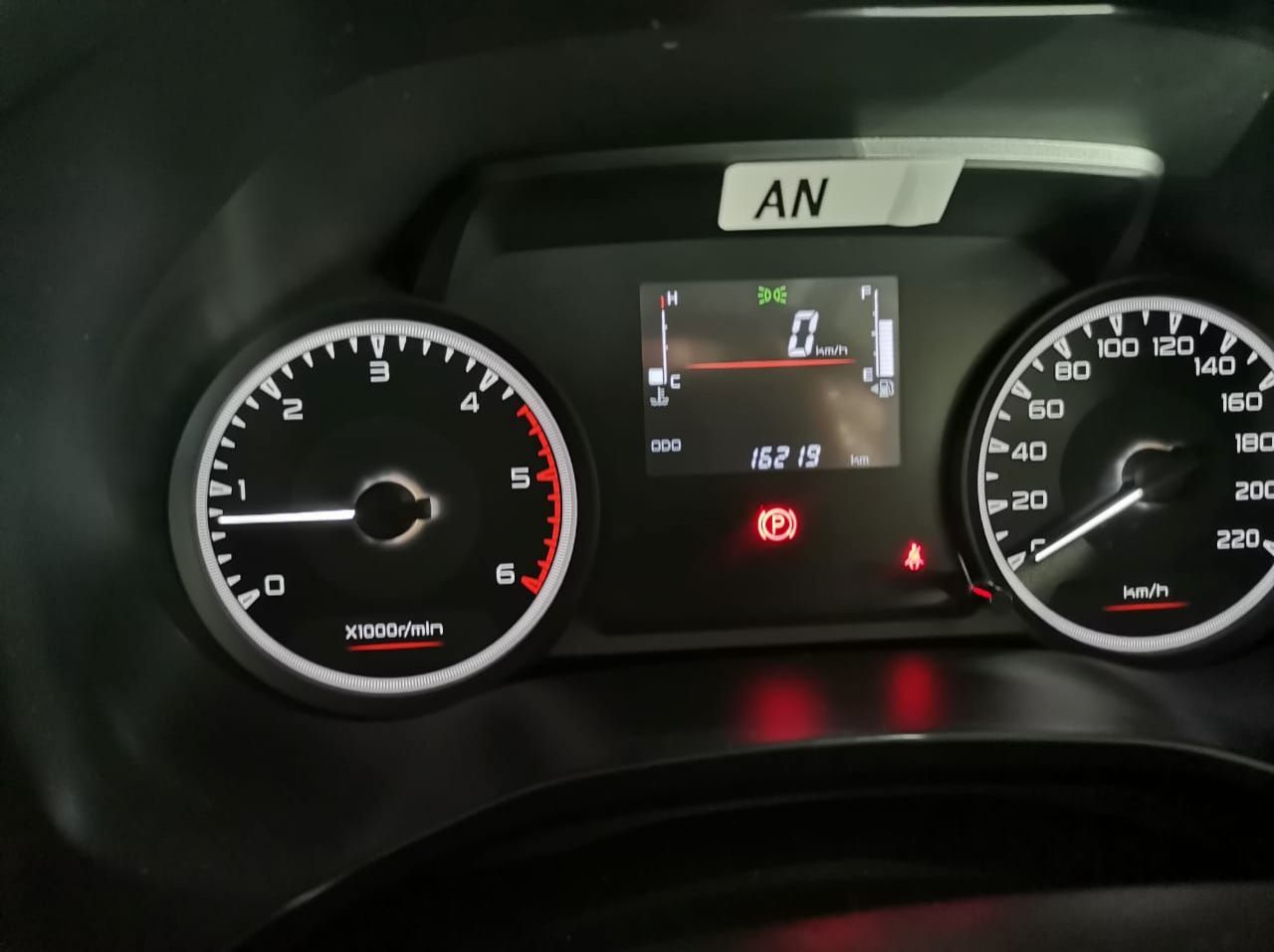 2025 Isuzu Isuzu 1.9 HRL D/C 4x4 pictures