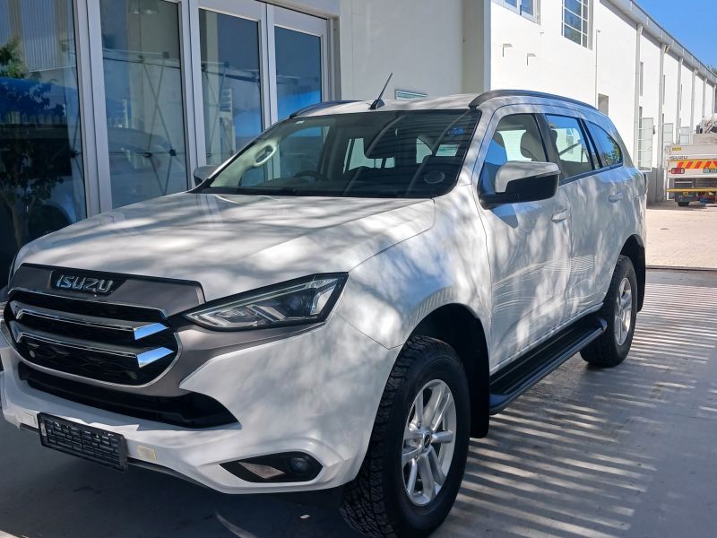 2023 Isuzu MU-X 3.0 Ddi 4x4 LS A/T photo