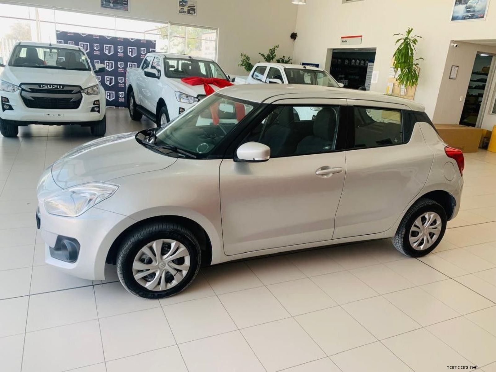 2022 Suzuki Swift GL photo