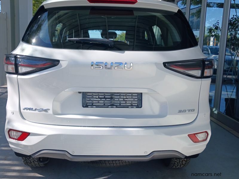 2023 Isuzu MU-X 3.0 Ddi 4x4 LS A/T pictures