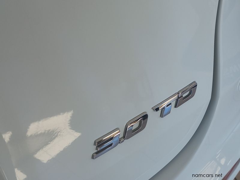 2022 Isuzu MU-X 3.0 4X4 LS AT photo