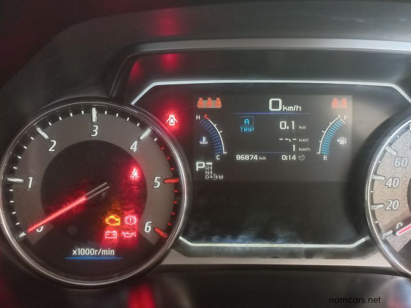 2022 Isuzu MU-X 3.0 4X4 LS AT photo