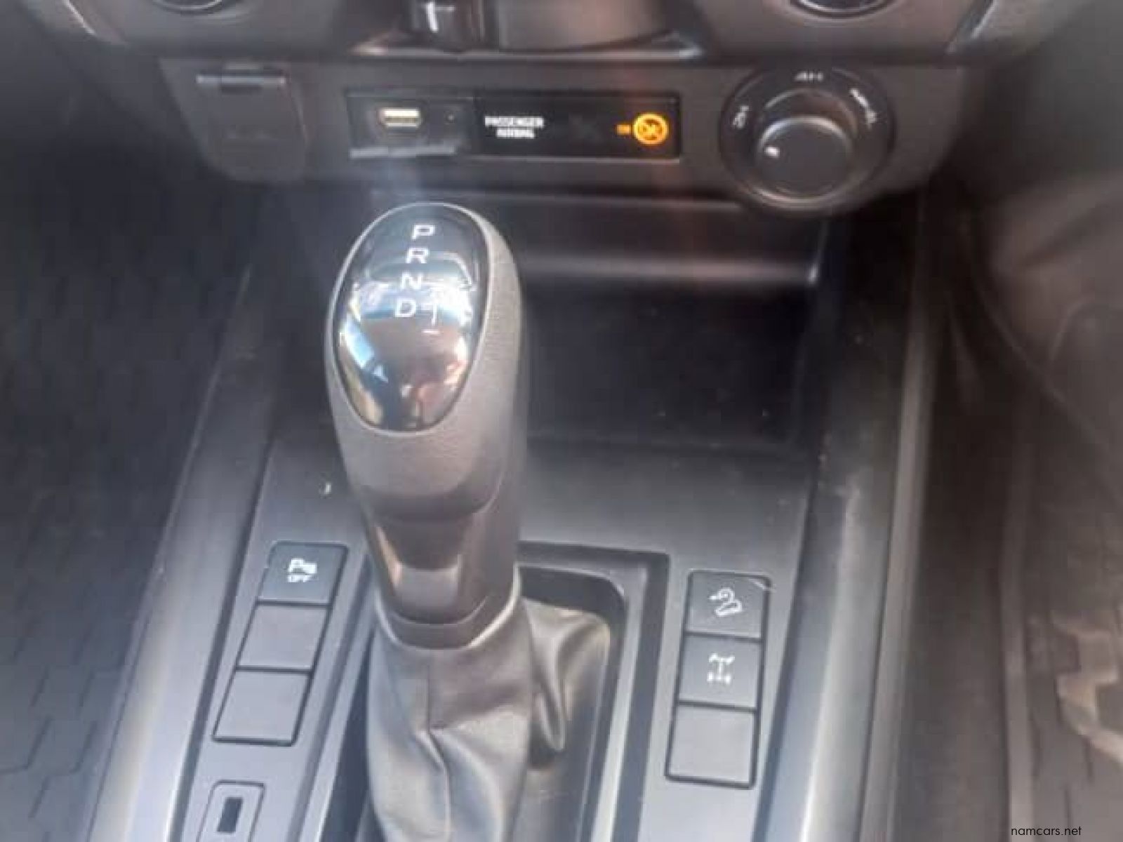 2023 Isuzu D-MAX 3.0 LS 4X4 AT D/C photo