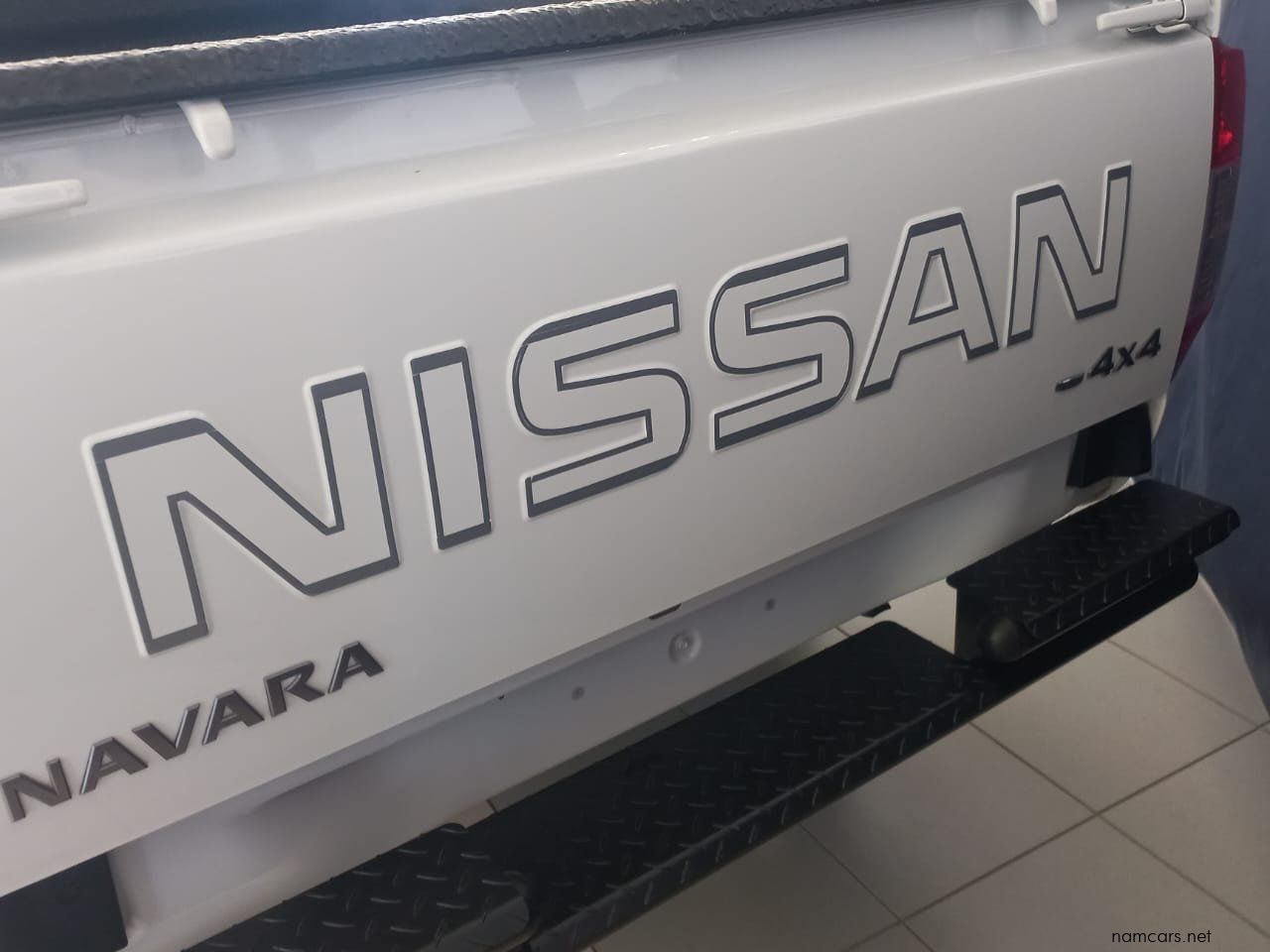 2025 Nissan NAVARA S/C LE 4X4 photo