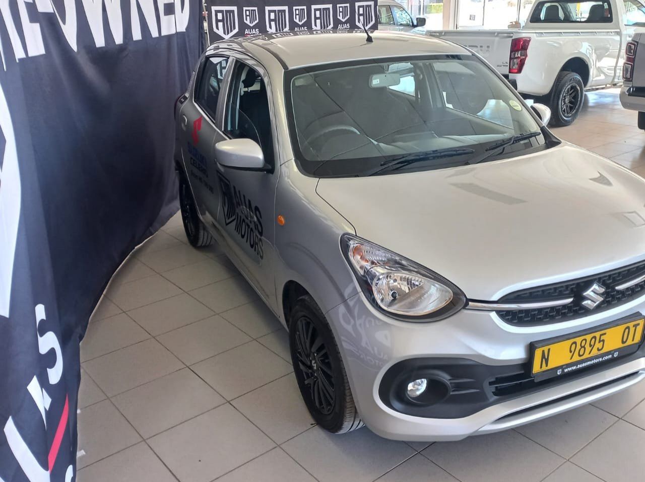 0 Suzuki CELERIO 1.0 GL+ MT pictures