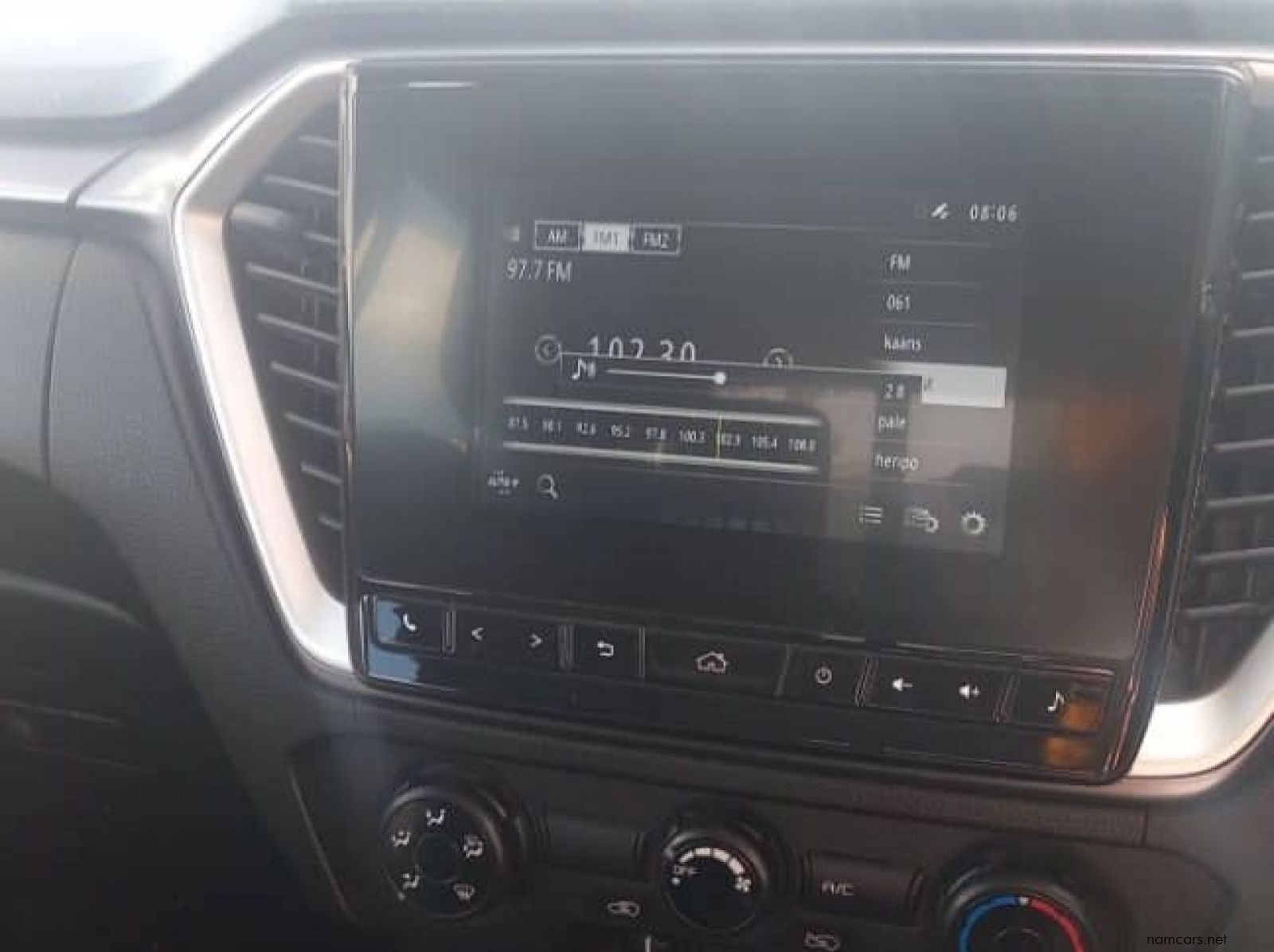 2023 Isuzu D-MAX 3.0 LS 4X4 AT D/C pictures