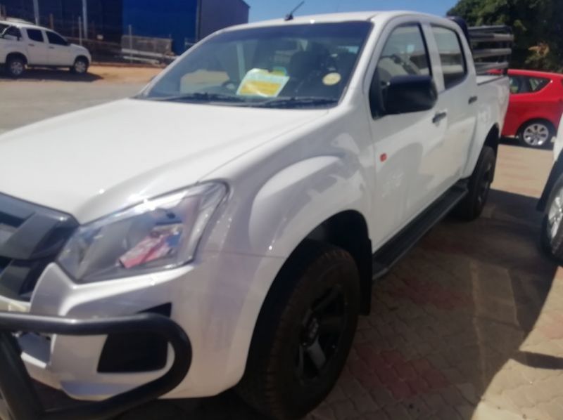 2021 Isuzu DMAX 250 CREWCAB 4X4 pictures