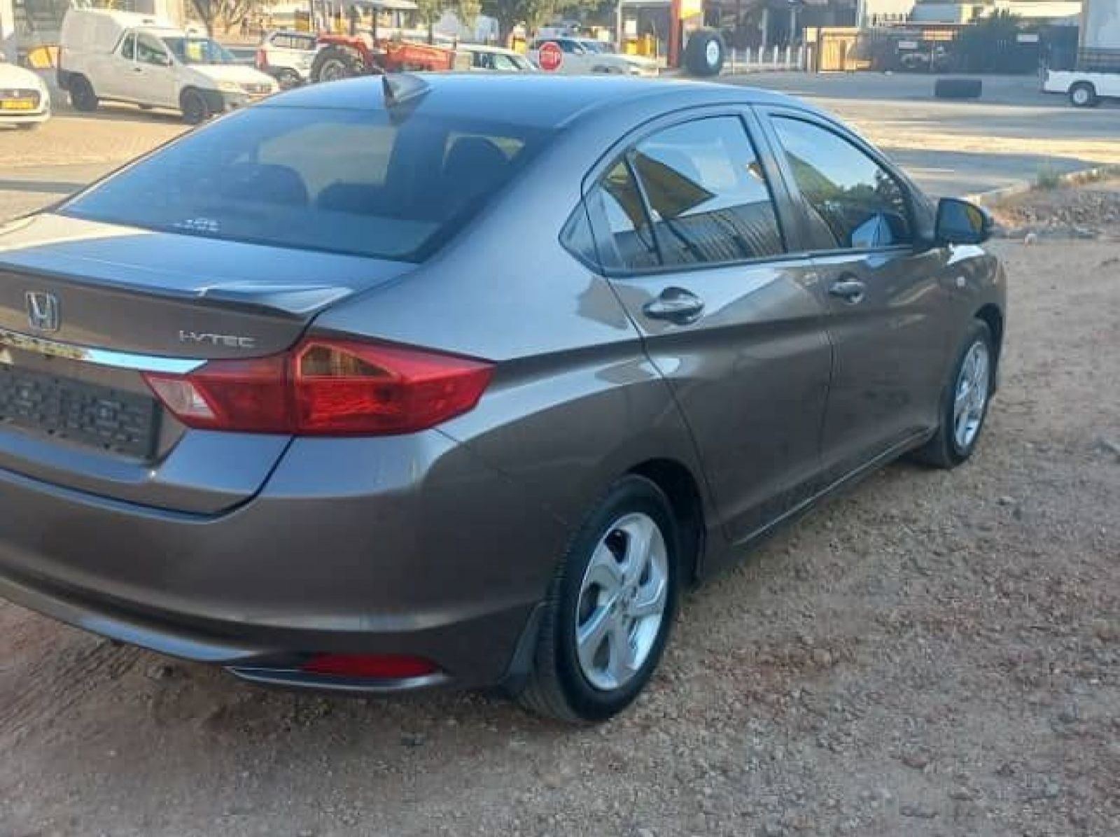 2015 Honda BALLADE ELAGANCE VTEC pictures