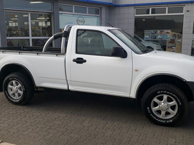 2012-isuzu-isuzu-kb-250-le-for-sale-132-000-km-manual-transmission