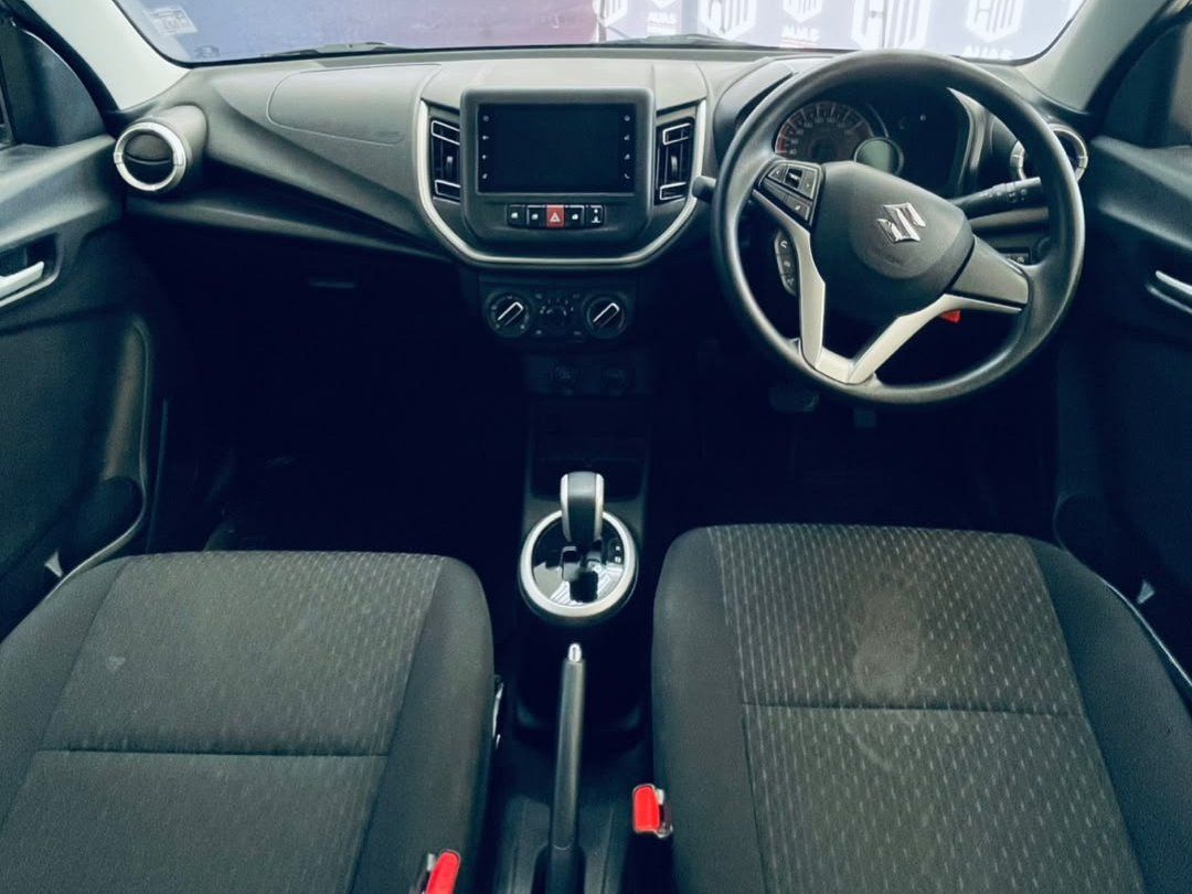 2025 Suzuki Suzuki photo