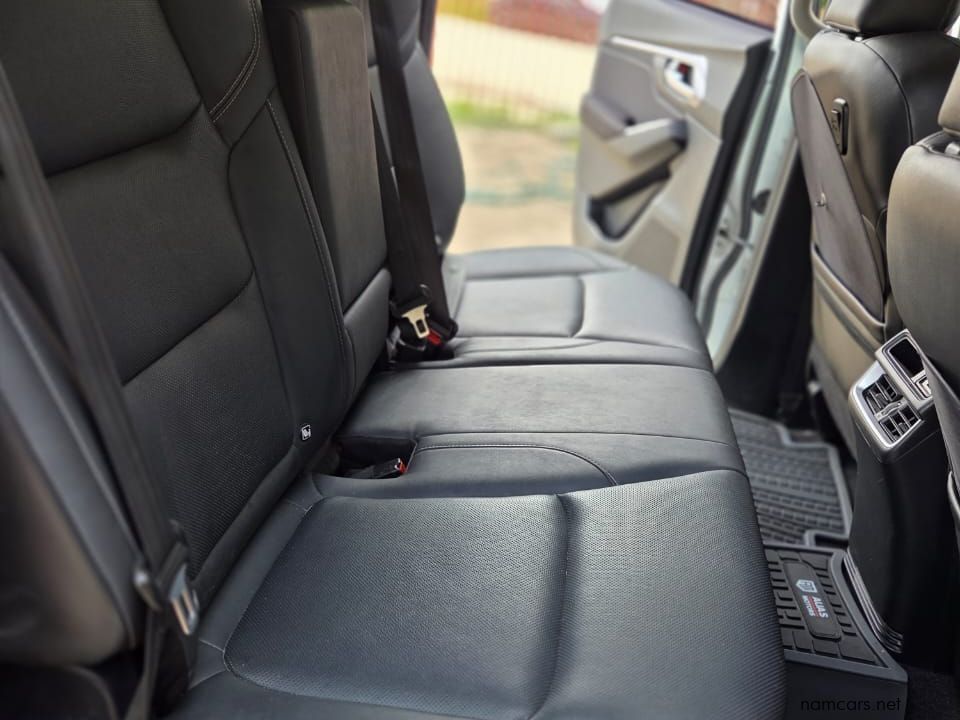 2022 Isuzu D-Max LSE photo