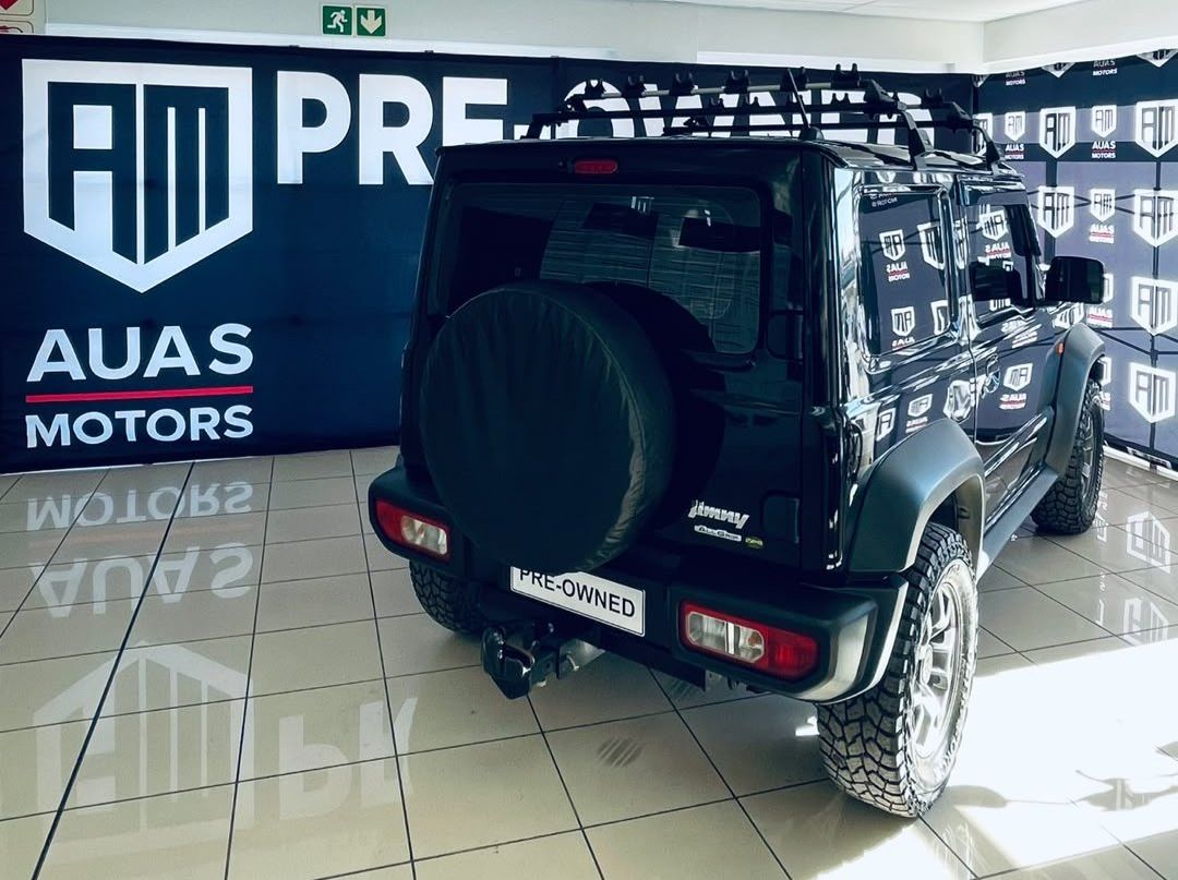 2022 Suzuki Suzuki Jimny pictures