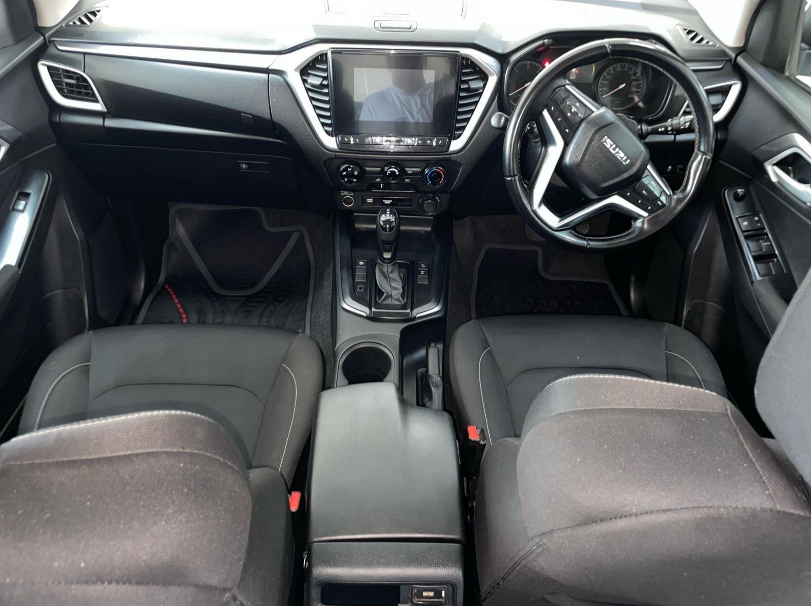 2022 Isuzu D Max pictures