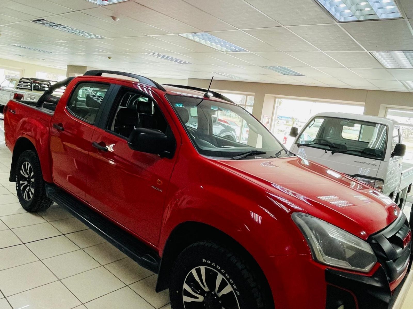 Used Isuzu Isuzu  for sale in Walvis Bay, Namibia