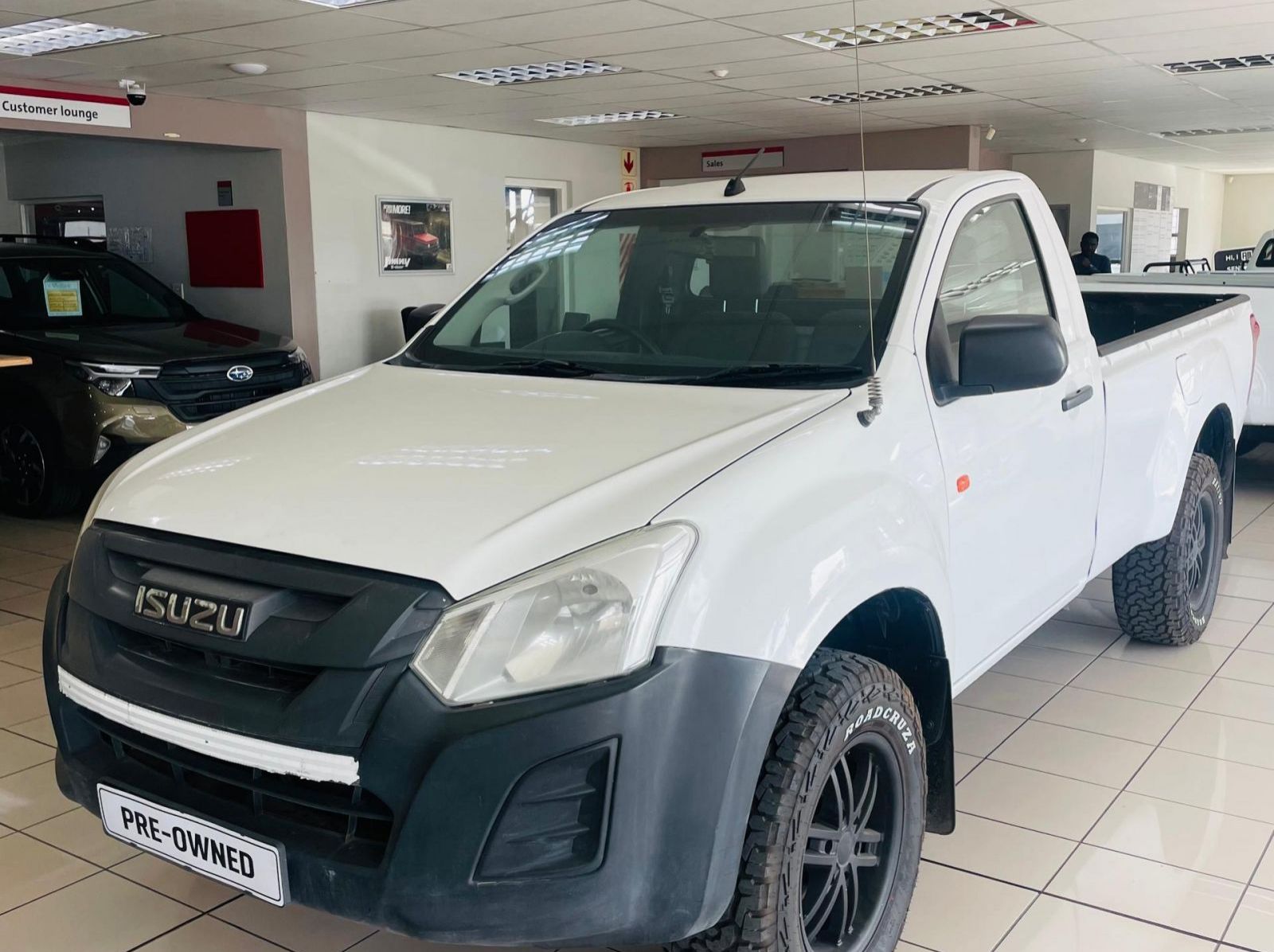 Used Isuzu KB 250  for sale in Walvis Bay, Namibia