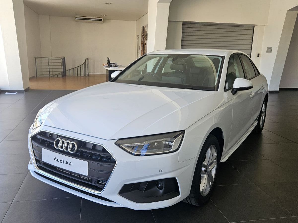 Used Audi Audi A4  for sale in Windhoek, Namibia