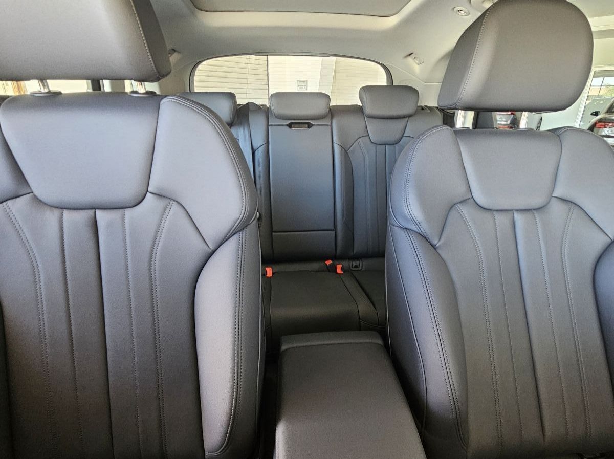 2025 Audi Audi Q5 pictures