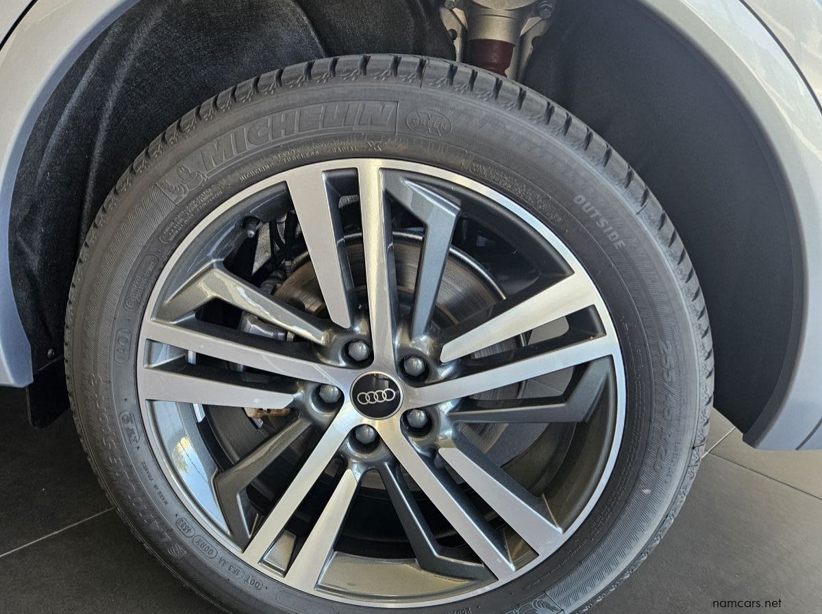 2025 Audi Audi Q5 pictures