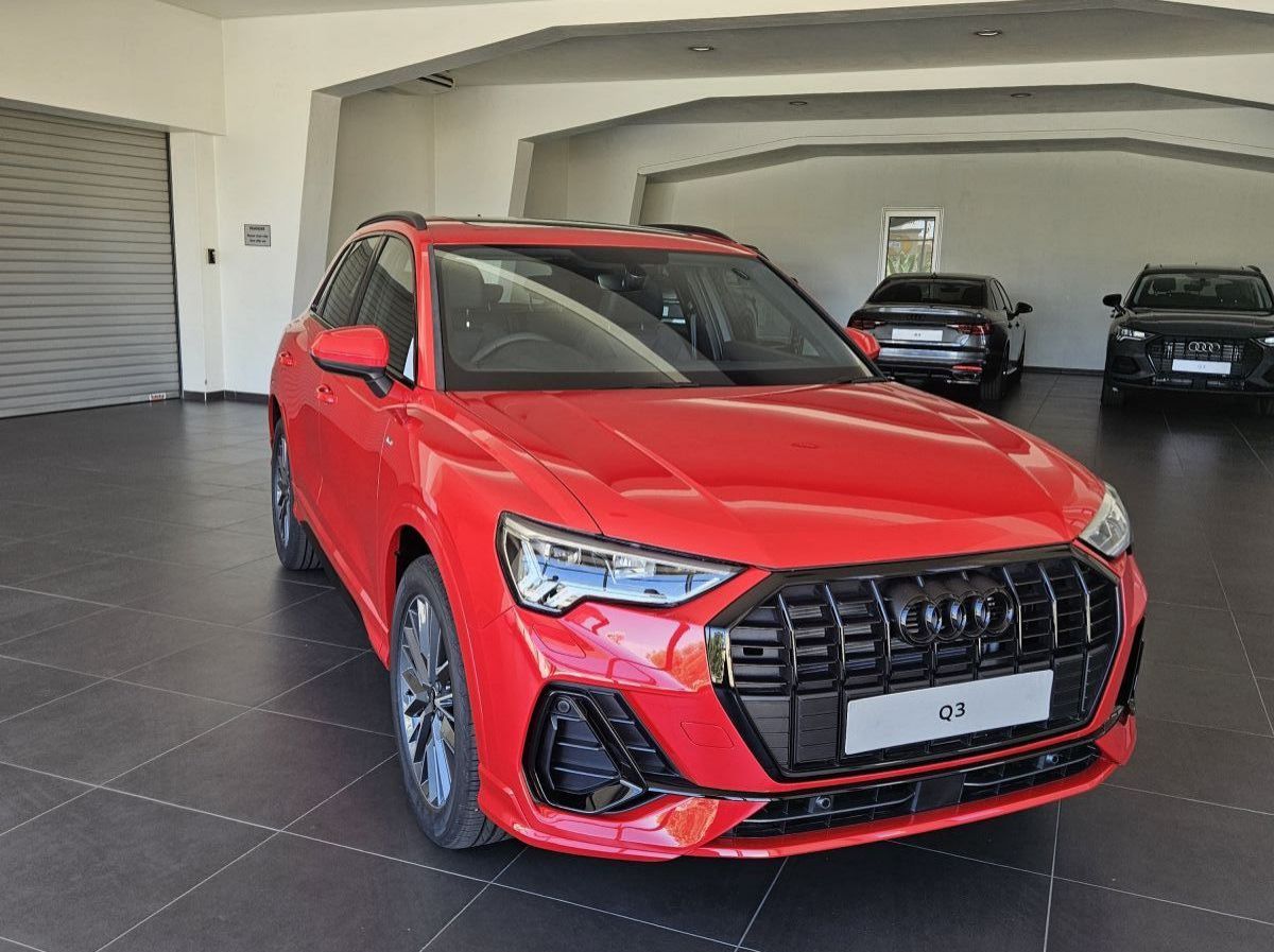 Used Audi Audi Q3  for sale in Windhoek, Namibia