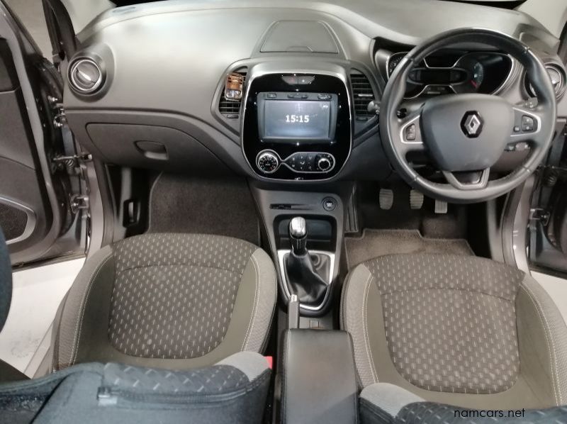 2018 Renault Captur 1.5 dCi Dynamique pictures