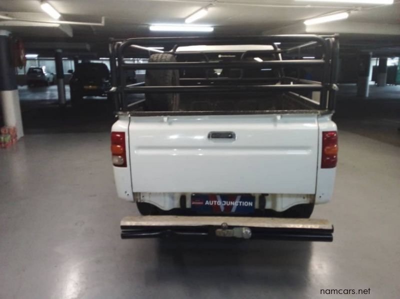 2014 Mahindra Scorpio pictures