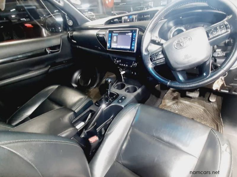 2018 Toyota Hilux 2.8 GD6 Dakar 4x4 AT DC pictures