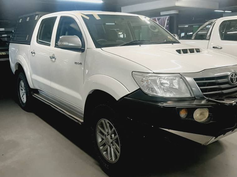 Used Toyota Hilux 3.0 D4D Raider 4x4 A/T  for sale in Windhoek, Namibia