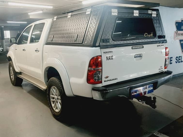 2013 Toyota Hilux 3.0 D4D Raider 4x4 A/T pictures