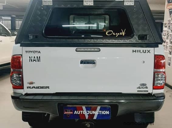 2013 Toyota Hilux 3.0 D4D Raider 4x4 A/T pictures