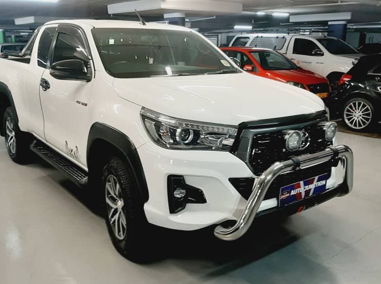 Used Toyota Hilux 2.8 GD6 Dakar 4x4 AT  for sale in Windhoek, Namibia