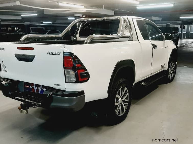 2018 Toyota Hilux 2.8 GD6 Dakar 4x4 AT pictures