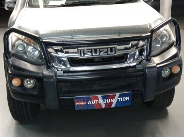 2015 Isuzu KB300 XL Manual 4x4 pictures