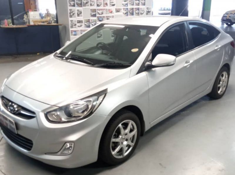 2012 Hyundai Accent 1.6 Manual GLS pictures
