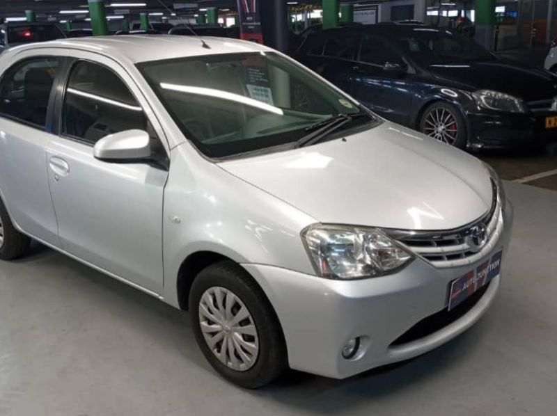 Used Toyota Etios 1.5 XS Manual  for sale in Windhoek, Namibia