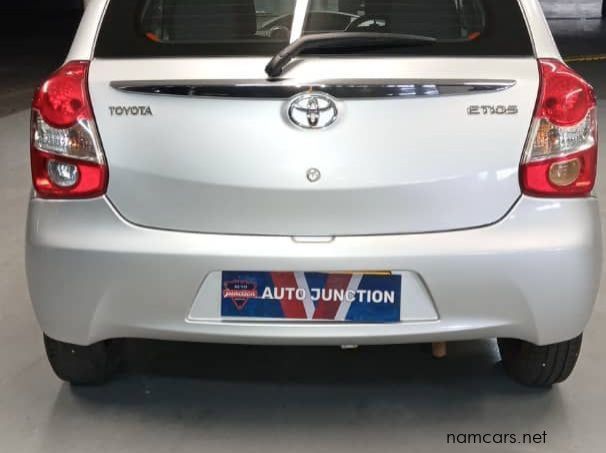 2014 Toyota Etios 1.5 XS Manual pictures