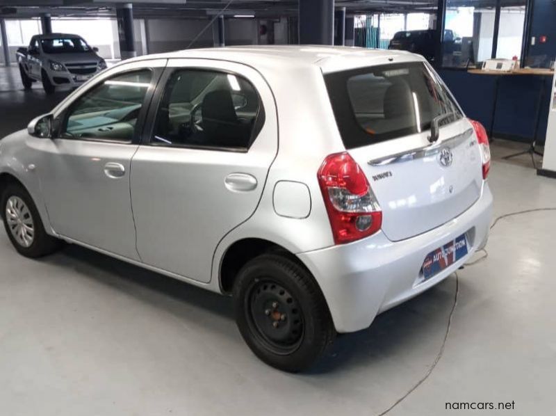 2014 Toyota Etios 1.5 XS Manual pictures