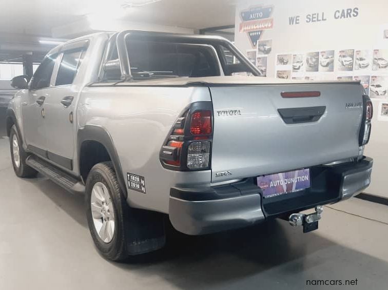 2018 Toyota Hilux 2.4 GD6 SRX pictures