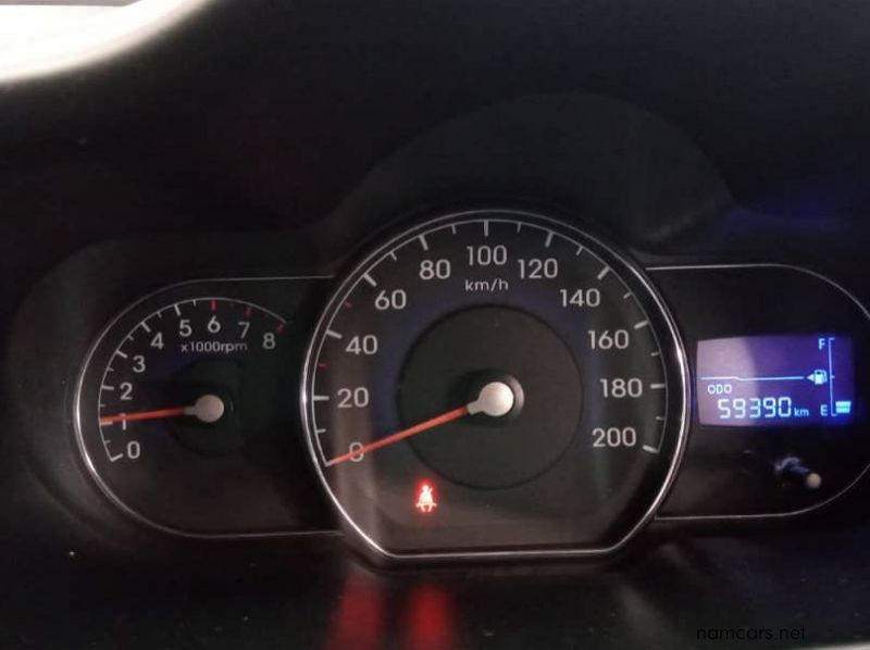 2015 Hyundai i10 1.1 Motion Manual pictures