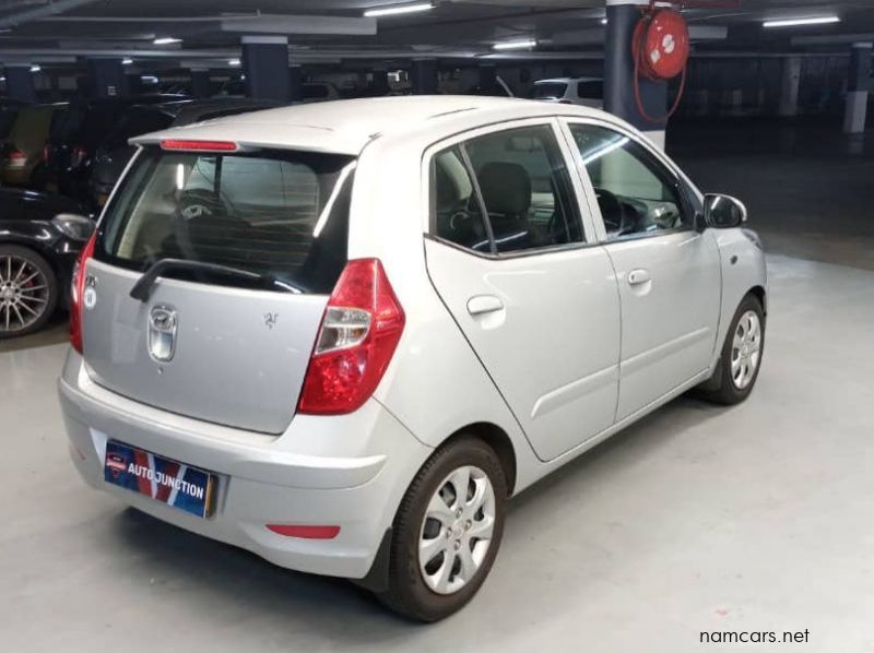 2015 Hyundai i10 1.1 Motion Manual pictures