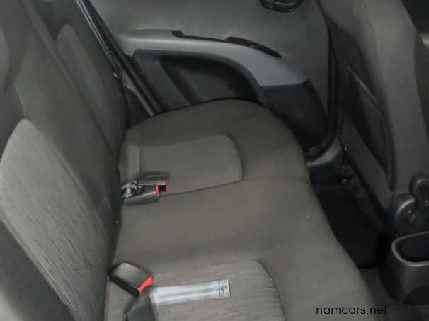 2015 Hyundai i10 1.1 Motion Manual pictures