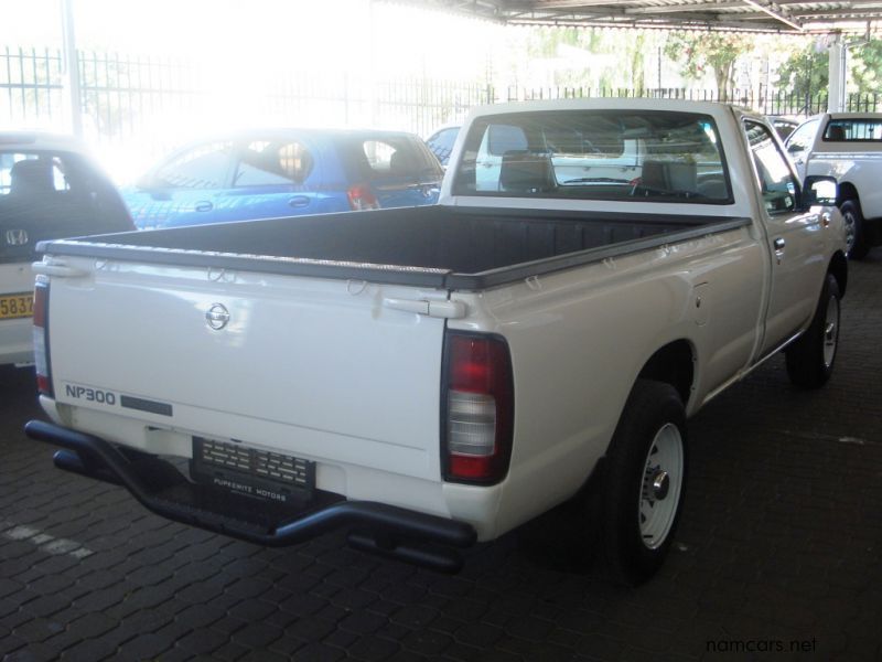 2014 Nissan NP 300 2.5 TDI LWB for sale | 34 000 Km ...