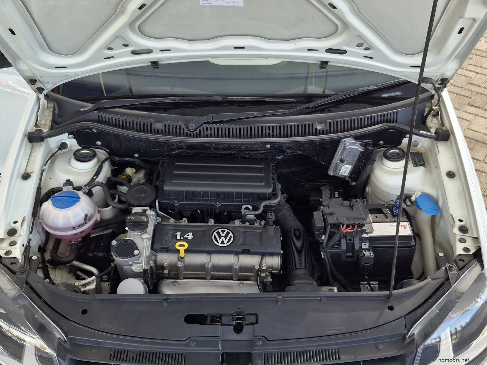 2017 Volkswagen Polo Vivo Storm photo