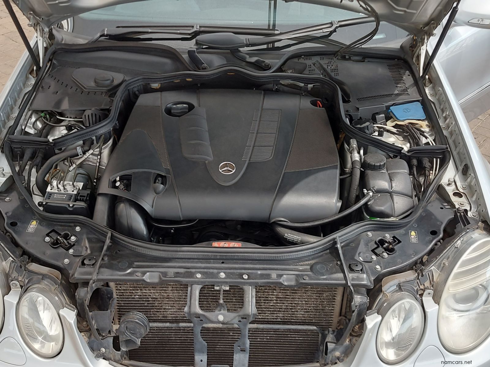 2008 Mercedes-Benz E220 CDI Avantgarde photo